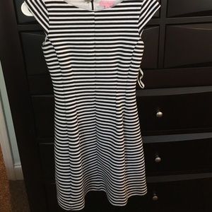 Lilly Pulitzer Brielle Navy & White dress XS